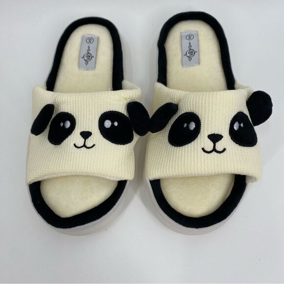 Women’s Cute Panda Kids Slippers - Black and Cream size 8 - Picture 2 of 4